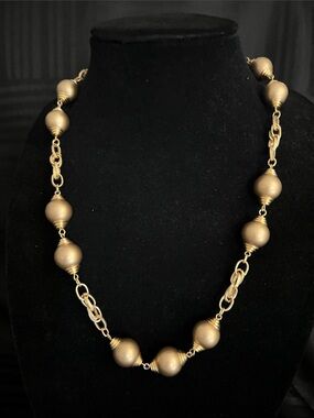 Vintage Trifari Gold-tone Necklace